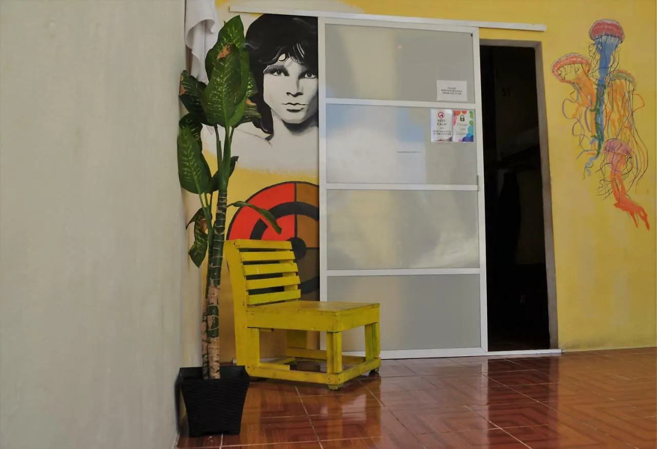 Day Tripper Hostel Tulum Pueblo Mexico